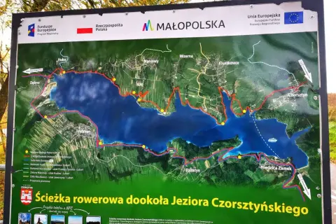 Mapa ścieżki rowerowej dookoła Jeziora Czorsztyńskiego i Niedzicy. Trasa rowerowa czorsztyn niedzica oferuje piękne widoki.
